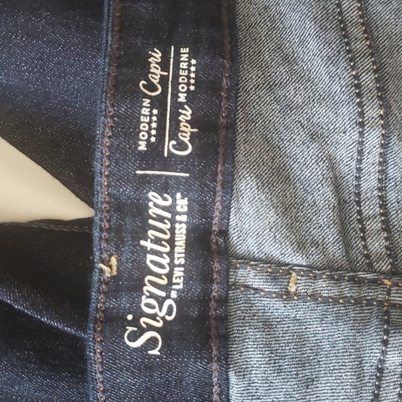 Levis Signature PLUS size 26 Modern Capri - Picture 5 of 11